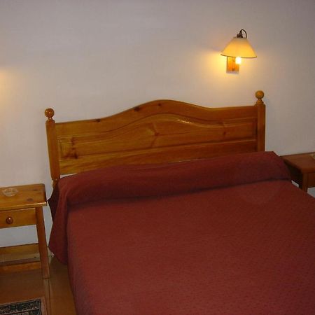 אנקמפ Apartaments L'Orri מראה חיצוני תמונה