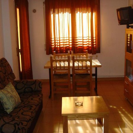 אנקמפ Apartaments L'Orri מראה חיצוני תמונה