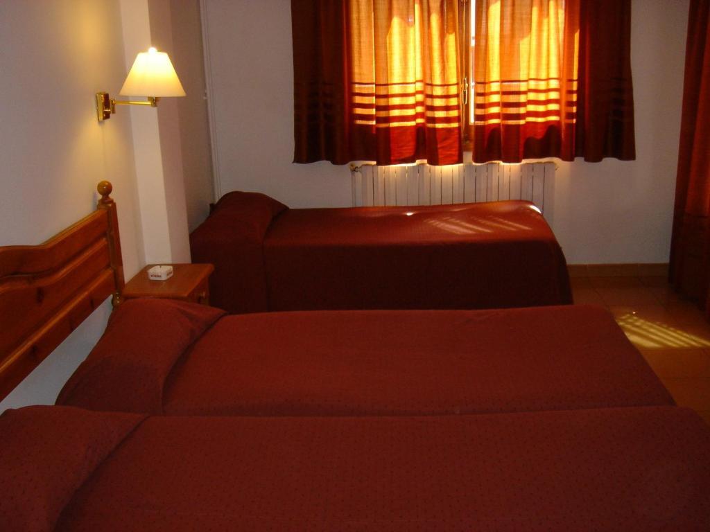 אנקמפ Apartaments L'Orri חדר תמונה